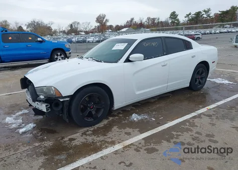 2013 Dodge Charger Se z USA, uszkodzony, nr VIN 2C3CDXBG7DH689500
